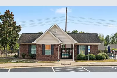 1000 Harvest Point Drive, Fuquay-Varina, NC 27526 - Photo 35