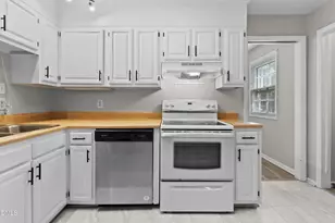 4917 Ashton Rd, Fayetteville, NC 28304 - Photo 21