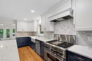 2709 Webb St, Raleigh, NC 27609 - Photo 11