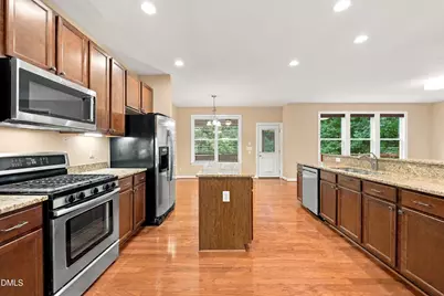 503 Rollesby Court, Hillsborough, NC 27278 - Photo 9