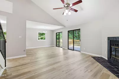11129 Lakeshore Drive, Raleigh, NC 27613 - Photo 9