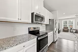 504 Autumn Cure Ct, Fuquay-Varina, NC 27526 - Photo 11
