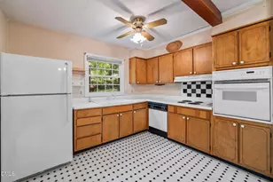 5701 Hayloft Cir, Raleigh, NC 27606 - Photo 11