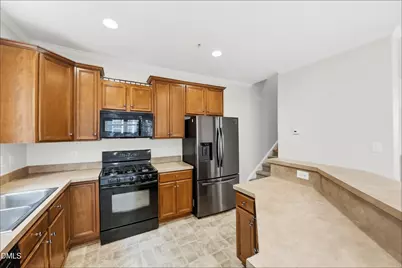 208 Napa Valley Way, Chapel Hill, NC 27516 - Photo 9
