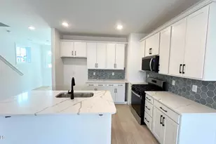 229 Poppy Pt Dr, Wendell, NC 27591 - Photo 5