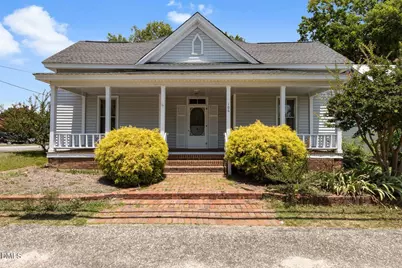 106 W Ivey Street, Lillington, NC 27546 - Photo 1