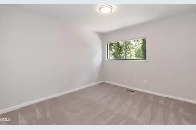 709 E E Millbrook Road, Raleigh, NC 27609 - Photo 23
