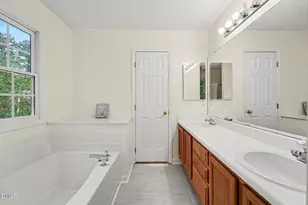 109 Peachland Dr, Cary, NC 27519 - Photo 23