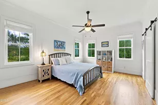 210 Bellamy Ln, Chapel Hill, NC 27516 - Photo 19