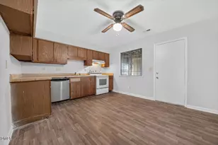 1000 Fargo St, Durham, NC 27707 - Photo 11