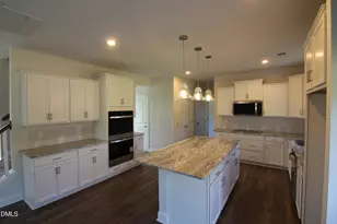 161 Margot Manor Dr, Benson, NC 27504 - Photo 7
