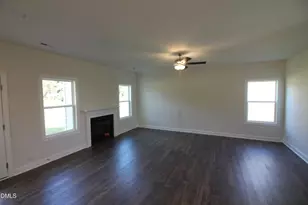 161 Margot Manor Dr, Benson, NC 27504 - Photo 9