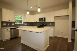 219 Maverick Ln, Dunn, NC 28334 - Photo 5