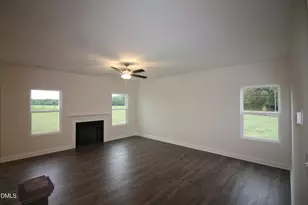 64 Maverick Ln, Dunn, NC 28334 - Photo 5