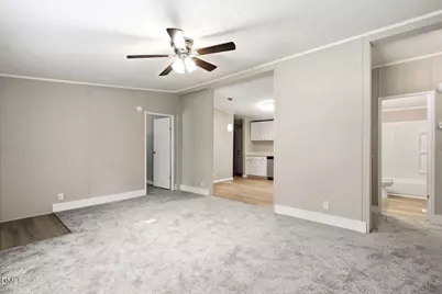 213 SE Railroad Street, Whitakers, NC 27891 - Photo 7