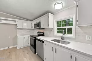 1703 Horseshoe Bend Rd, Erwin, NC 28339 - Photo 7