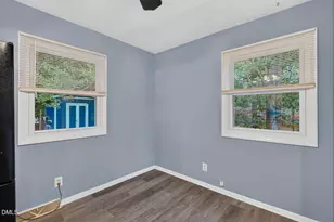 205 Barnes St, Carrboro, NC 27510 - Photo 11