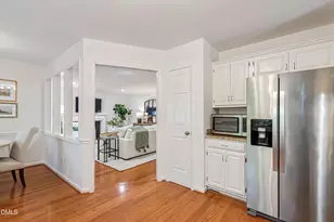 104 Drywood Pl, Cary, NC 27513 - Photo 15