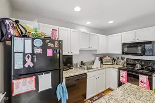 7816 Averette Field Dr, Raleigh, NC 27616 - Photo 9
