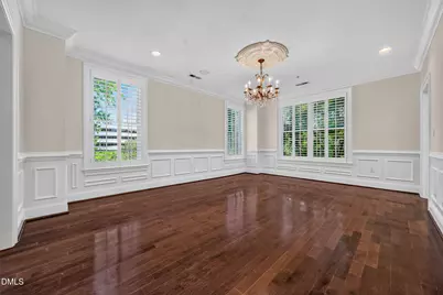 2801 Glenwood Gardens Lane #203, Raleigh, NC 27608 - Photo 17