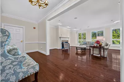 2801 Glenwood Gardens Lane #203, Raleigh, NC 27608 - Photo 9
