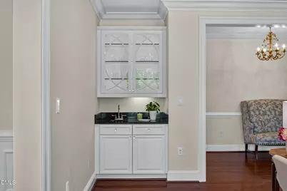 2801 Glenwood Gardens Lane #203, Raleigh, NC 27608 - Photo 15