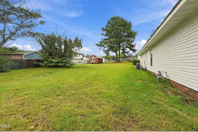 120 Mars Drive, Dunn, NC 28334 - Photo 23