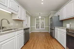 148 Greenmont Ln, Cary, NC 27511 - Photo 9