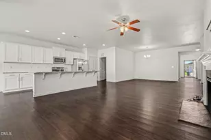 47 Prairie St, Clayton, NC 27527 - Photo 11