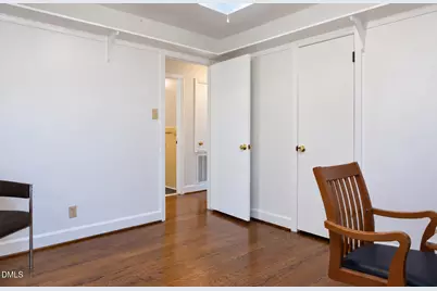37 S Circle Drive, Chapel Hill, NC 27516 - Photo 13
