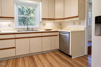37 S Circle Drive, Chapel Hill, NC 27516 - Photo 11