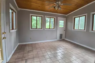 708 Dawnwood Ct, Raleigh, NC 27609 - Photo 7