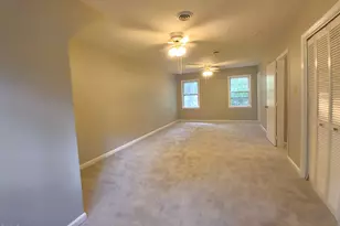 708 Dawnwood Ct, Raleigh, NC 27609 - Photo 31