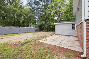 1009 2nd Ave, Smithfield, NC 27577 - Photo 27