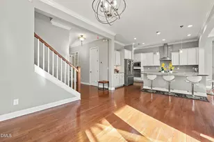 2104 Bluff Oak Dr, Cary, NC 27519 - Photo 9