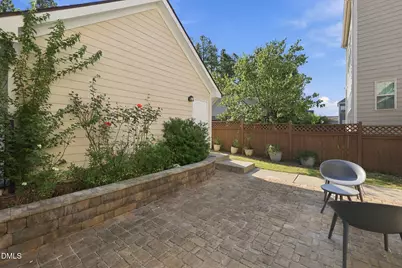 2104 Bluff Oak Drive, Cary, NC 27519 - Photo 37