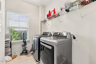 2104 Bluff Oak Dr, Cary, NC 27519 - Photo 27