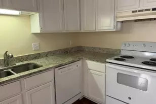 110 New Cooper Square, Chapel Hill, NC 27517 - Photo 9