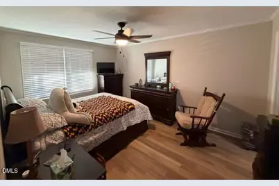 111 Fox Run, Henderson, NC 27536 - Photo 9