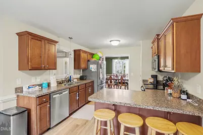 73 Brindley Circle, Clayton, NC 27520 - Photo 3