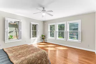 114 N Occoneechee St, Hillsborough, NC 27278 - Photo 23