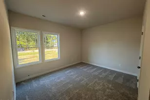 602 E Goldsboro St, Kenly, NC 27542 - Photo 15