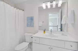 200 Greenview Dr, Chapel Hill, NC 27516 - Photo 31