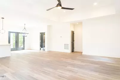 210 Nicks Street, Graham, NC 27253 - Photo 3