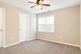 1008 Mica Lamp Ct, Apex, NC 27502 - Photo 9