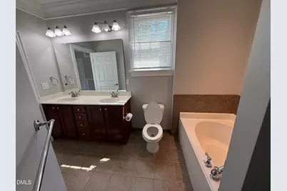 918 Portstewart Drive, Cary, NC 27519 - Photo 31