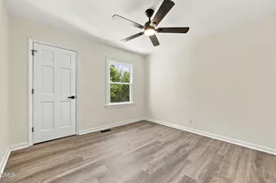 1008 Panther Ct, Hillsborough, NC 27278 - Photo 9