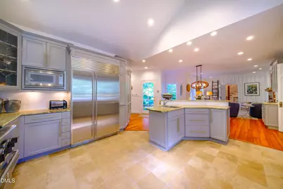 2140 N Lakeshore Drive, Chapel Hill, NC 27514 - Photo 17