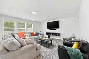 5015 Carnelian Dr, Raleigh, NC 27610 - Photo 5