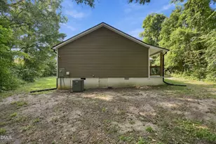 1621 N Park Ave, Burlington, NC 27217 - Photo 21